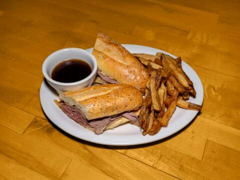 FRENCH DIP SANDWICH